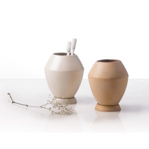 Gasing Toothbrush Holder