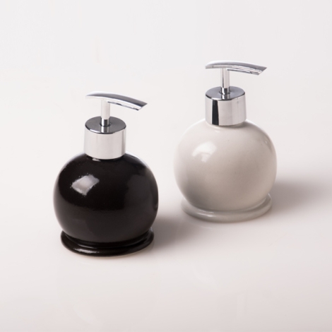 pearl-bottle-amenities-bathroom-amenities-spa-products-villa
